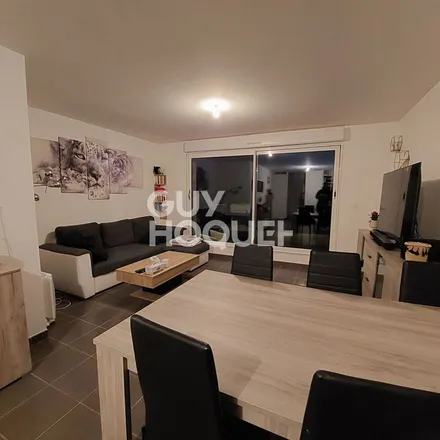 Rent this 3 bed apartment on Collège Hippolyte Rémy in Rue Marcel Clavier, 77120 Coulommiers