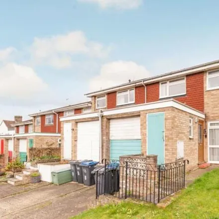 Buy this 3 bed house on Glyn Close in London, SE25 6DT