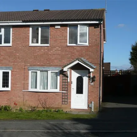 Rent this 2 bed house on Tyne Close in Wellingborough, NN8 5WT