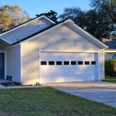 Rent this 3 bed house on 14411 Pablo Bay Dr in Jacksonville, Florida