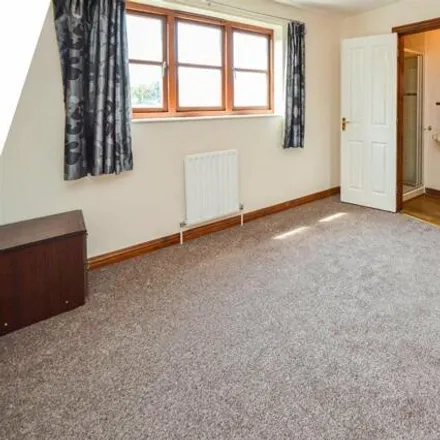 Image 7 - Whatton Drive, West Bridgford, NG2 7UX, United Kingdom - House for rent