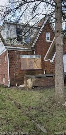 Buy this 4 bed house on 21454 Karl Street in Detroit, MI 48219