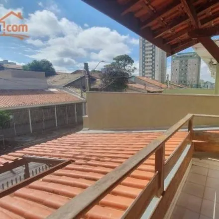 Buy this 3 bed house on Rua Araçuaí in Jardim Sul, São José dos Campos - SP