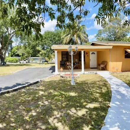 Image 3 - 1479 Northwest 15th Place, Middle River Vista, Fort Lauderdale, FL 33311, USA - House for sale