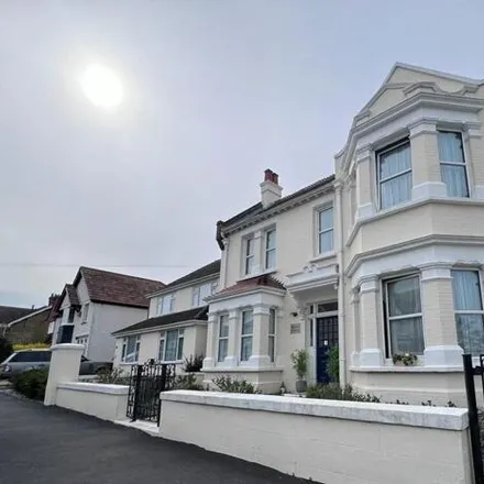 Rent this 1 bed house on 25 Luton Avenue in Broadstairs, CT10 2DH