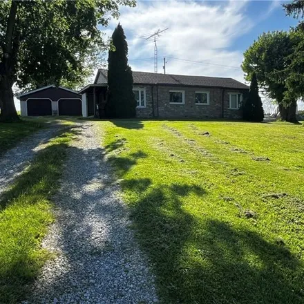 Buy this 2 bed house on 42421 SR 39 in Wellsville, OH 43968