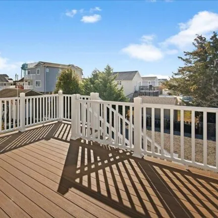 Image 2 - 248 West 15th Street, Ship Bottom, Ocean County, NJ 08008, USA - Condo for sale