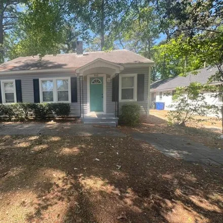 Image 1 - 673 Cape Fear Avenue, Edenroc, Fayetteville, NC 28303, USA - House for sale