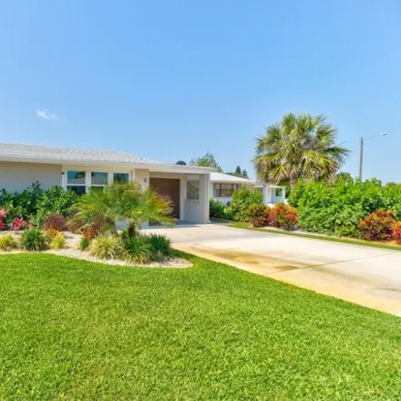 Image 1 - 26 Palm Drive, Ormond Beach, FL 32176, USA - House for sale