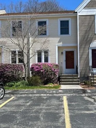 Rent this 2 bed townhouse on 695 Fox Hollow Way in Manchester, NH 03104