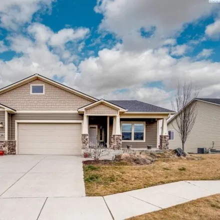 Buy this 5 bed house on 1388 Southwest Panorama Drive in Pullman, WA 99163