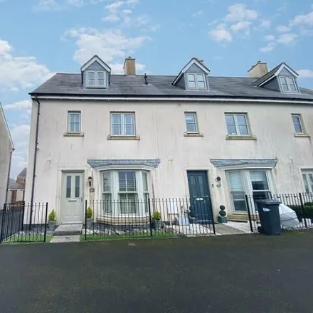 Buy this 4 bed duplex on Lle Crymlyn in Coed Darcy, SA10 6FZ