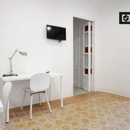 Rent this 9 bed room on Carrer de Ferran Puig in 5-9, 08820 el Prat de Llobregat