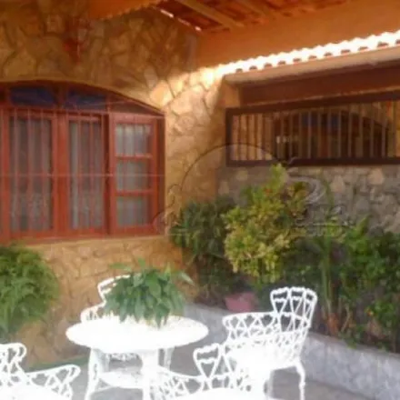 Buy this 3 bed house on Avenida Professora Daijiro Matsuda in Solemar, Praia Grande - SP