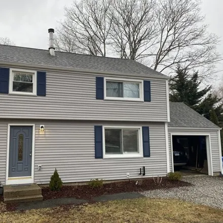 Rent this 3 bed house on 93 Meetinghouse Lane in Ledyard, CT 06339