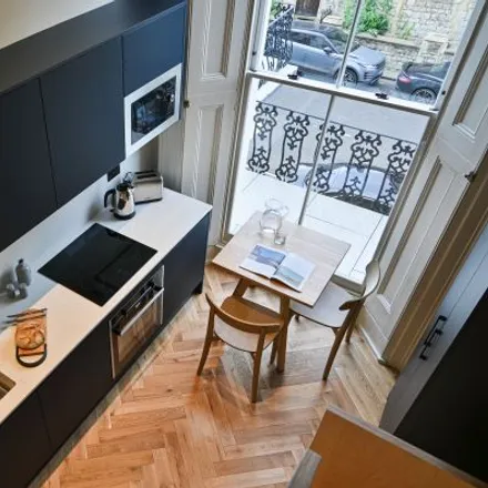 Rent this studio apartment on 6 St Stephen's Crescent in London, W2 5JF