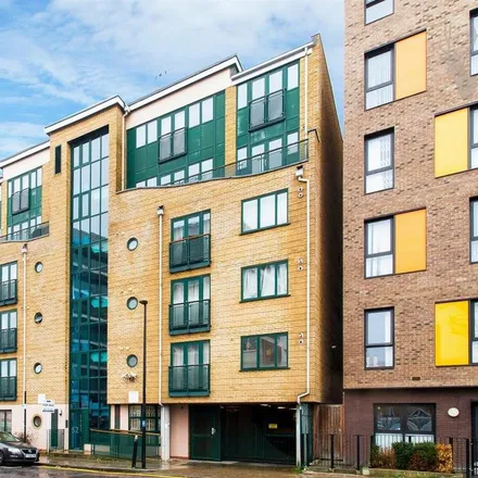 Rent this 2 bed apartment on 52 Stainsby Road in Bow Common, London