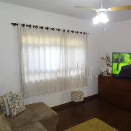 Buy this 3 bed house on Rua Samuel Neves in Vila Independência, Piracicaba - SP