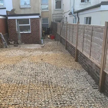 Image 9 - Margate Road, Portsmouth, PO5 1EY, United Kingdom - Townhouse for sale