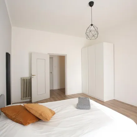 Image 8 - Via Giuseppe Soli 28, 41121 Modena MO, Italy - Apartment for rent