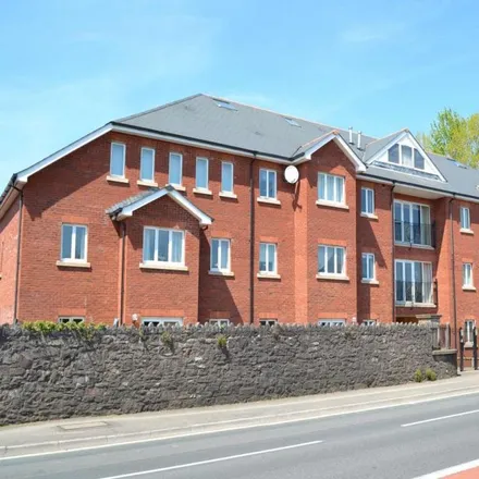 Rent this 2 bed apartment on 1A Buckerell Avenue in Exeter, EX2 4RD