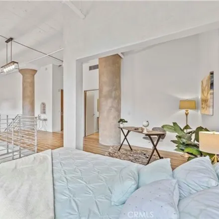 Image 8 - Grand Lofts, 1100 South Grand Avenue, Los Angeles, CA 90015, USA - Condo for sale