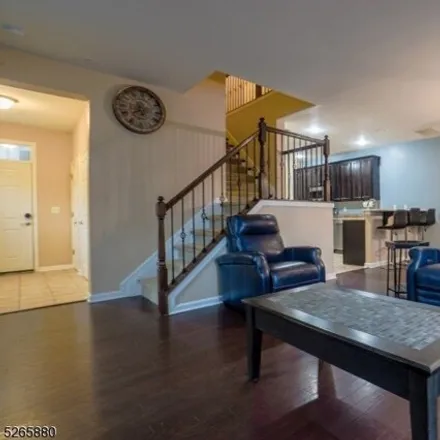 Image 4 - CP TOWNLEY, Green Lane, Union, NJ 07083, USA - Townhouse for sale