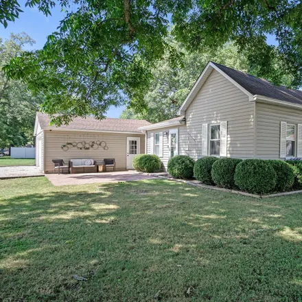 Image 1 - 308 South Elizabeth Street, New Athens, Saint Clair County, IL 62264, USA - House for sale