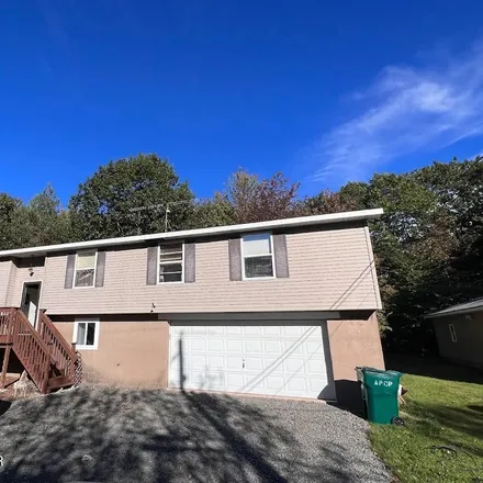 Buy this 3 bed house on 200 Greenbriar Circle in Coolbaugh Township, PA 18466