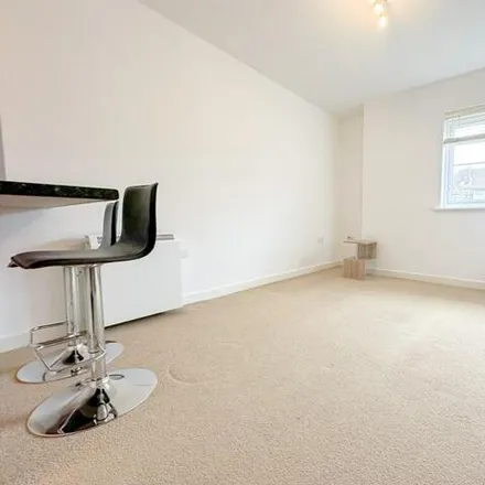 Image 3 - Kingswood Place, 55-59 Norwich Avenue West, Bournemouth, BH2 6AJ, United Kingdom - Apartment for rent