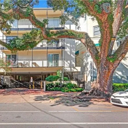 Buy this 2 bed condo on 1422 Jackson Avenue in New Orleans, LA 70158