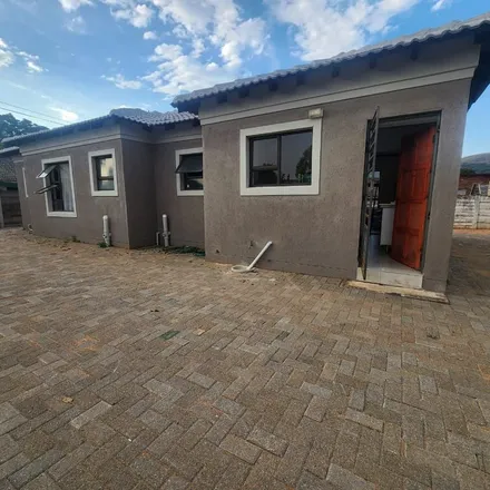 Image 6 - President Swart Avenue, Fairview, uMhlathuze Local Municipality, 3381, South Africa - Apartment for rent