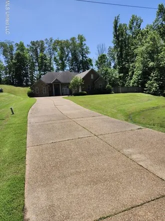 Buy this 4 bed house on 2601 College Road in Southaven, MS 38672