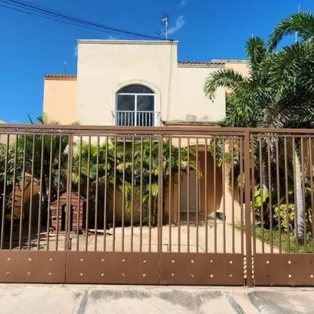 Rent this 3 bed house on Calle 23 in 97113 Mérida, YUC