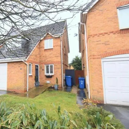 Buy this 3 bed house on Edgewood Close in Widnes, WA8 8WP