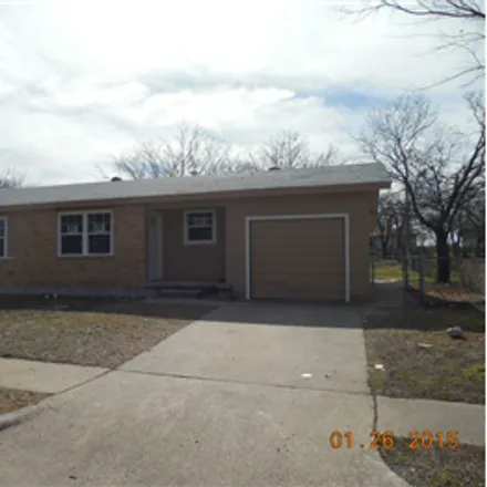 Rent this 3 bed house on 651 West Avenue A in Copperas Cove, Coryell County