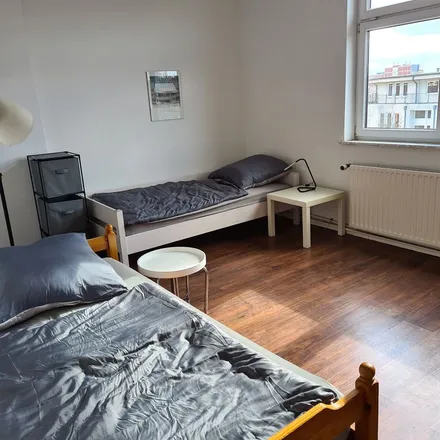 Rent this 3 bed apartment on Curry-House in Steffensweg 173, 28217 Bremen