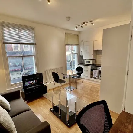 Image 7 - London, W1H 1NQ, United Kingdom - Apartment for rent