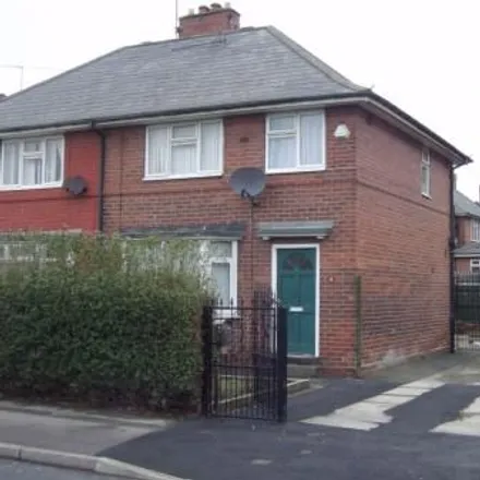 Rent this 3 bed duplex on Coldcotes Grove in Leeds, LS9 6QL