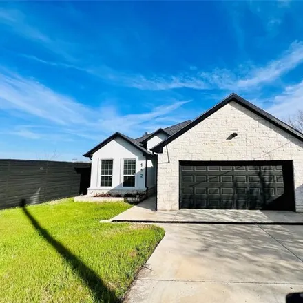 Rent this 4 bed house on 204 South Army Avenue in Dallas, TX 75211
