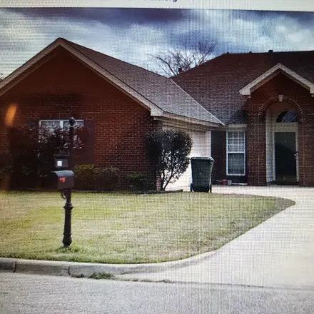 Rent this 4 bed house on 533 Ridge Park Dr