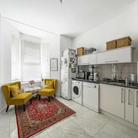 Image 3 - Loveridge Road, London, NW6 2DT, United Kingdom - Apartment for sale