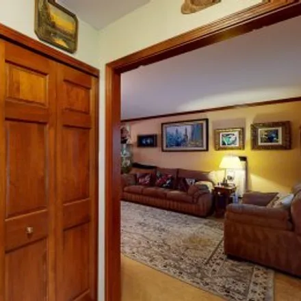 Buy this 5 bed apartment on 28416 Shiloh Court in Farmington, Farmington Hills