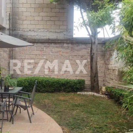 Buy this 3 bed house on Calle León Guzmán in 50265 Cacalomacan, MEX