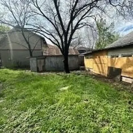 Image 3 - 807 West Morphy Street, Fort Worth, TX 76104, USA - House for sale