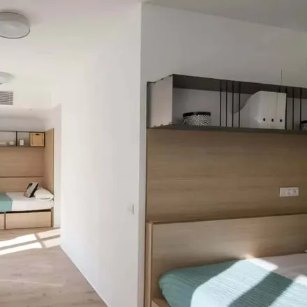 Rent this 1 bed room on Calle de Don Ramón de la Cruz in 37, 28001 Madrid