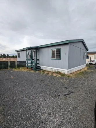 Buy this studio apartment on unnamed road in Altamont, OR 97603