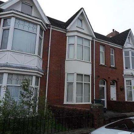 Rent this 6 bed townhouse on The Mirador in Mirador Crescent, Swansea
