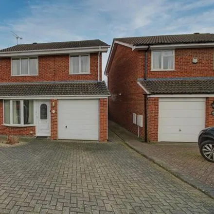 Buy this 3 bed house on Burghley Close in Nuneaton, CV11 6SJ