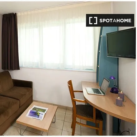 Rent this studio apartment on 33 Cours du Danube in 77700 Serris, France